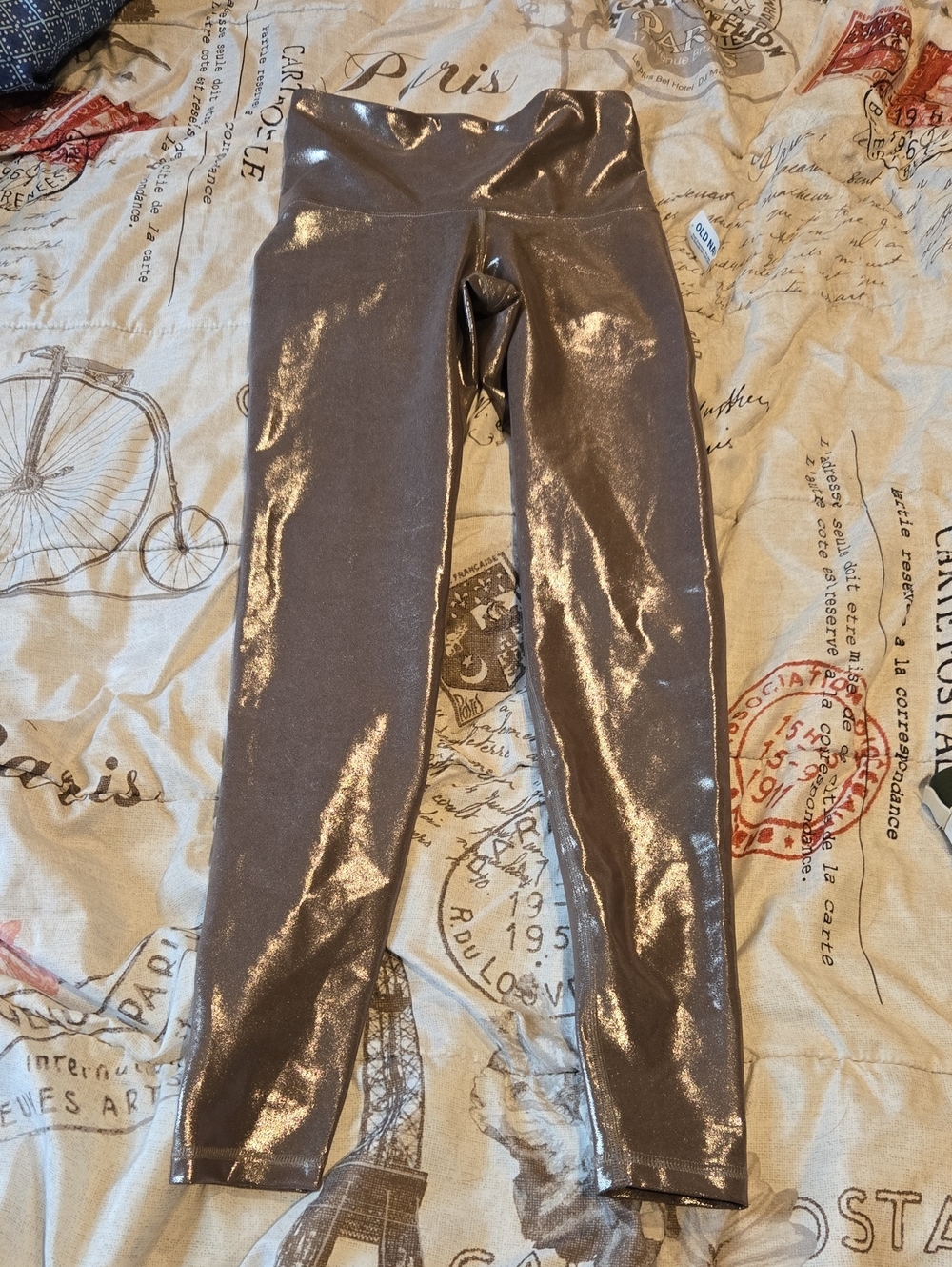 Shiny Metallic Leggings - Taupe